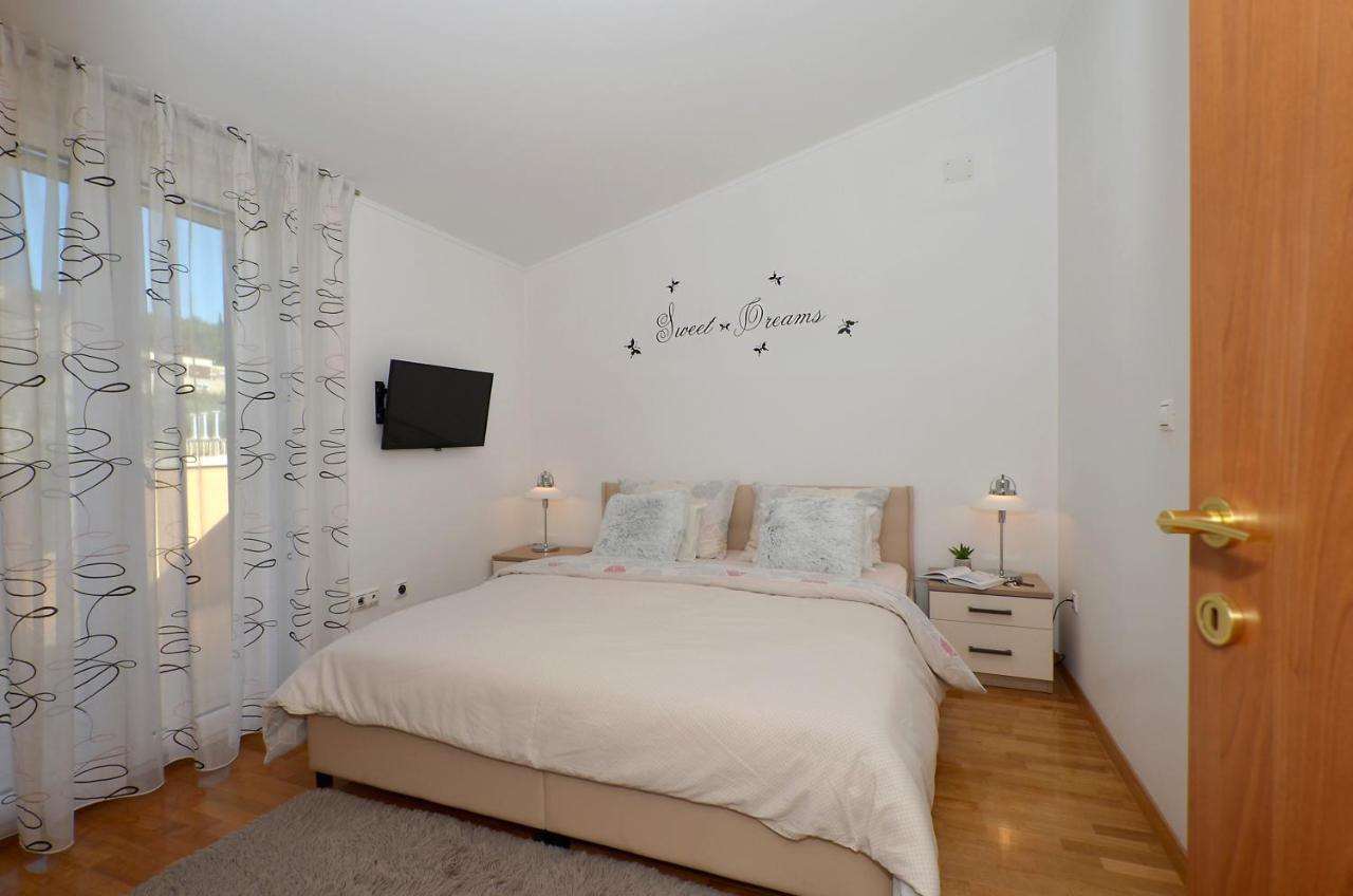 Apartmani Adela Σολίν Εξωτερικό φωτογραφία