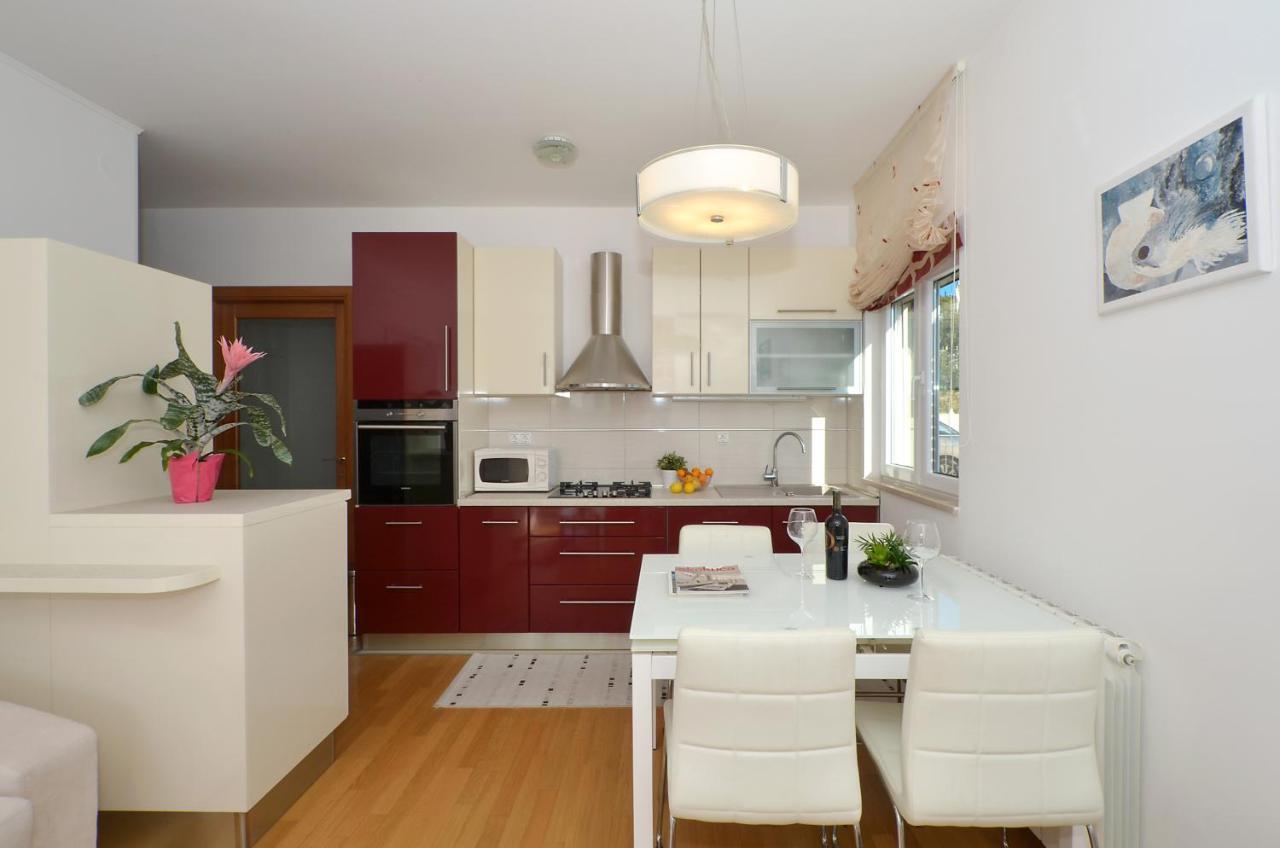 Apartmani Adela Σολίν Εξωτερικό φωτογραφία